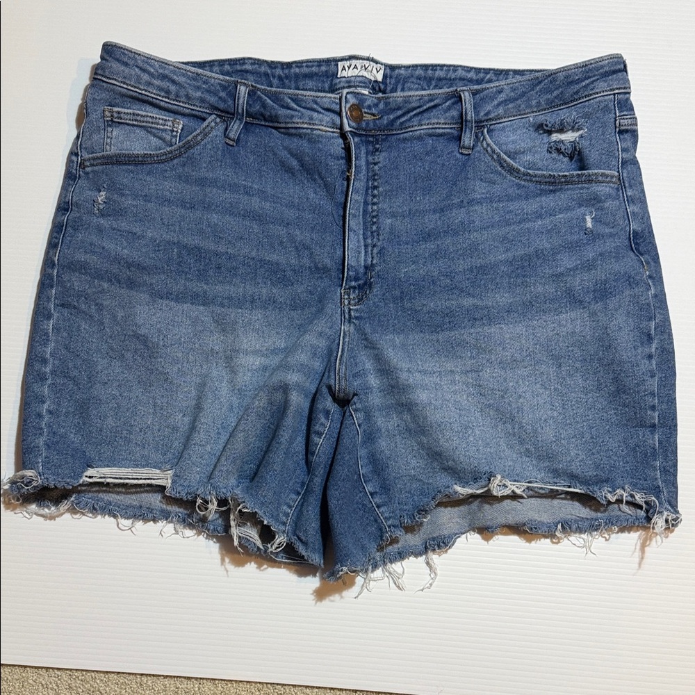 AVA & VIV Denim Raw hem Shorts